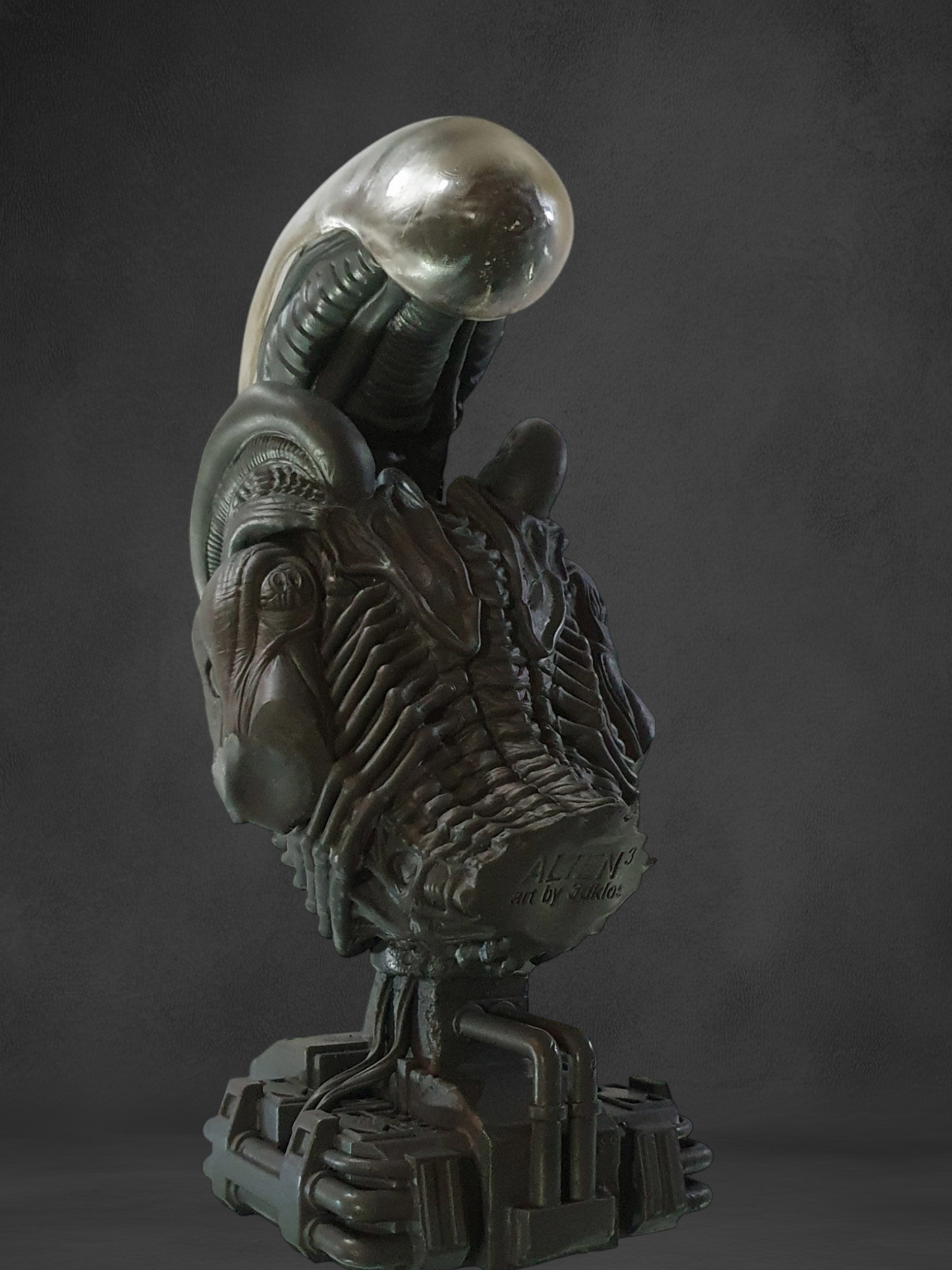 Alien Xenomorph Dog Bust Figure Resin Model